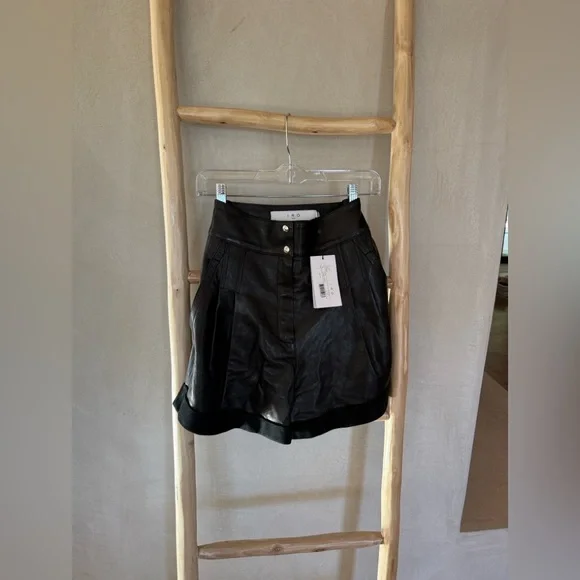 IRO leather shorts - Picture 4 of 10